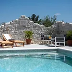 Villa Mista